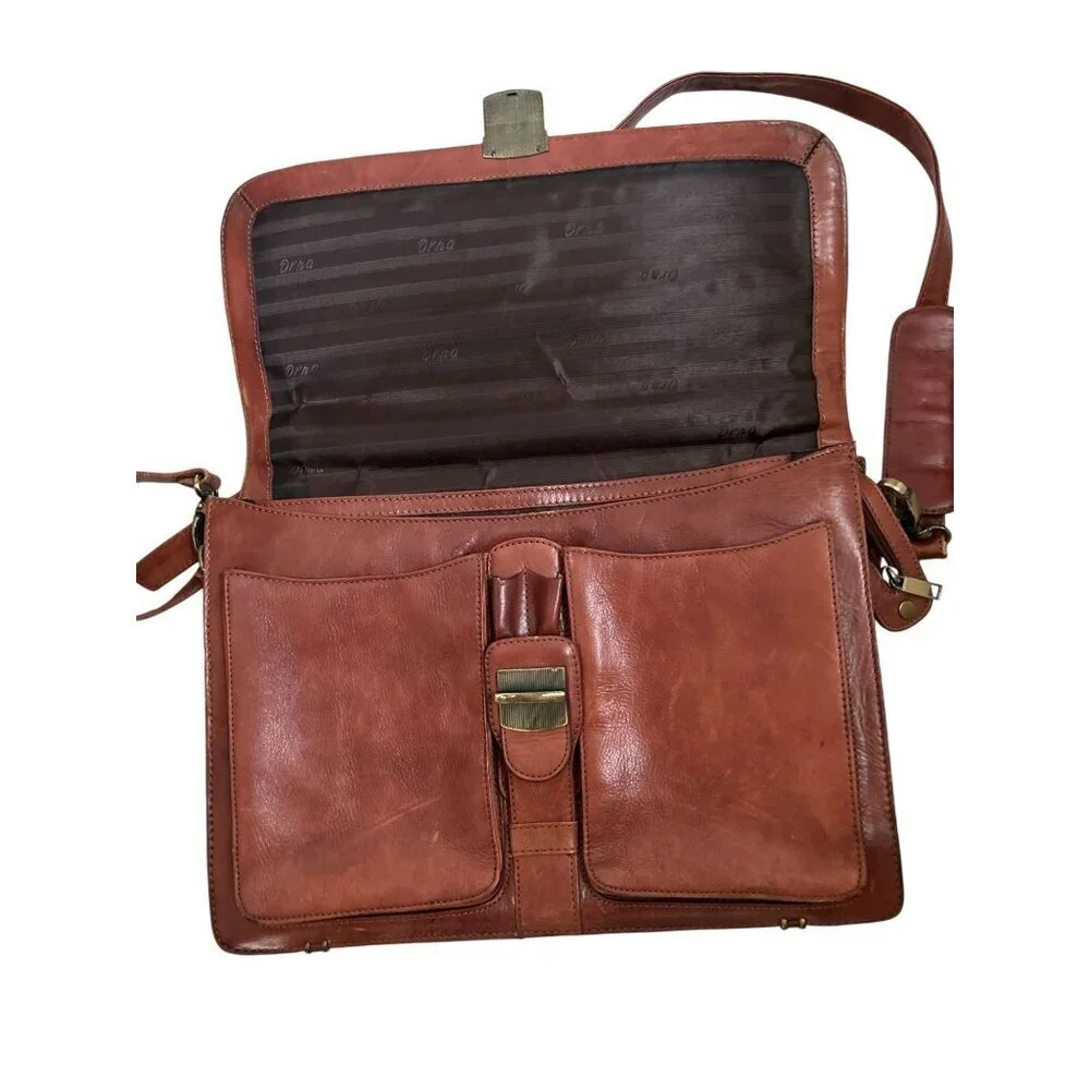 Vintage Orna Brown Leather Briefcase With Detachable Strap & Brass Hardware